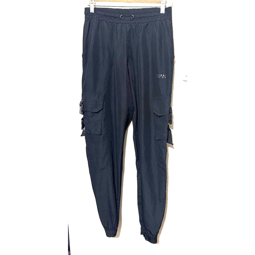 Boohoo Man black Cargo joggers mens Small lightweight pull on parachute combat
